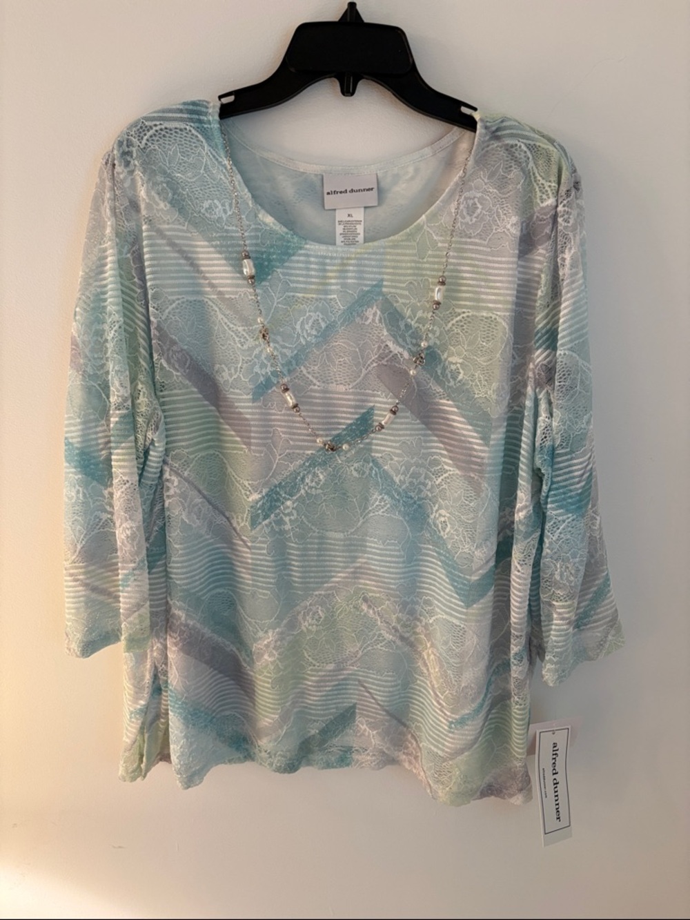 Alfred Dunner Mint & Silver Lace-Print Tunic Top
